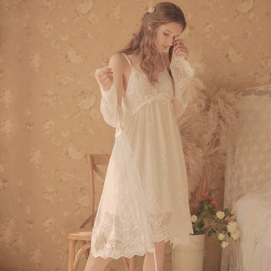 White Lace 2-piece Nightgown & Robe Set